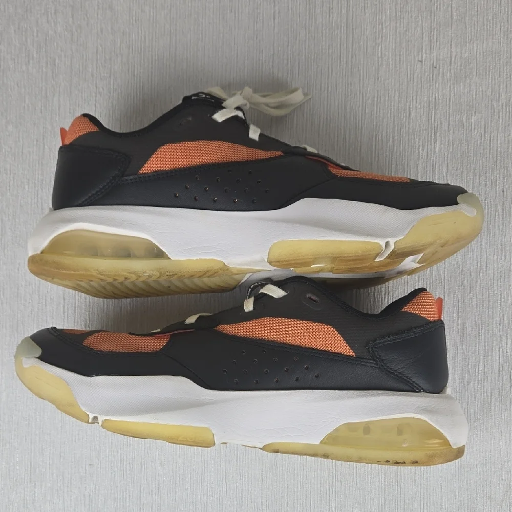 Jordan Air 200E‎ Mens Sneakers Black University Gold DC9836-808 Size 9